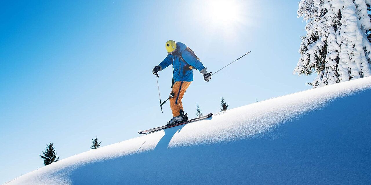 Skifahrer auf der Piste