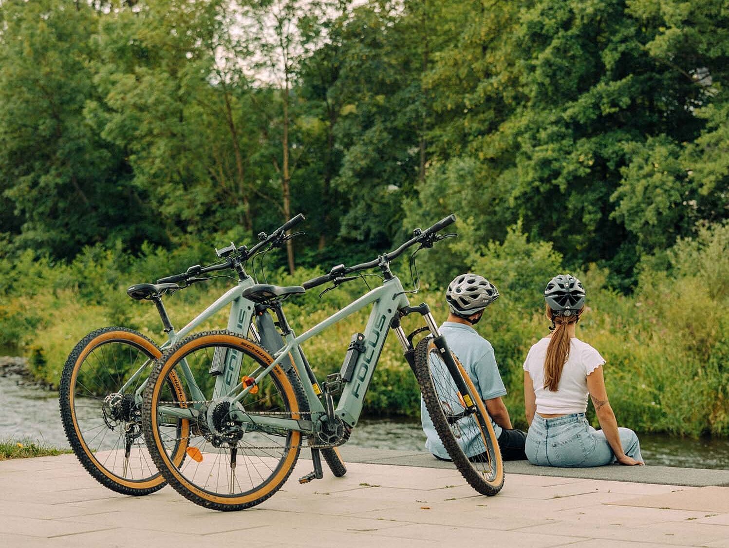 Radfahren an der Lenne in Plettenberg im Märkischen Sauerland