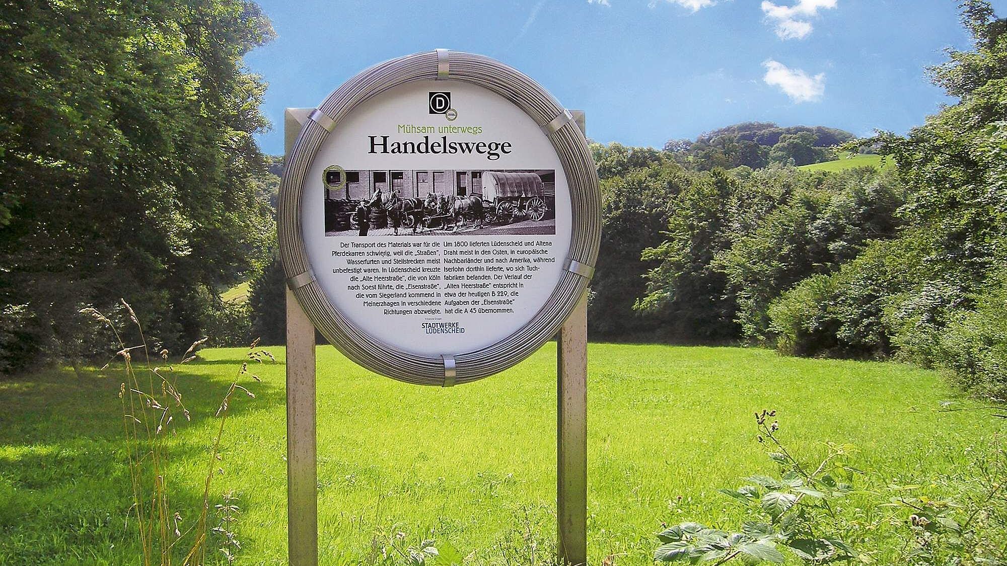 Schild auf dem Drahthandelsweg im Märkischen Sauerland