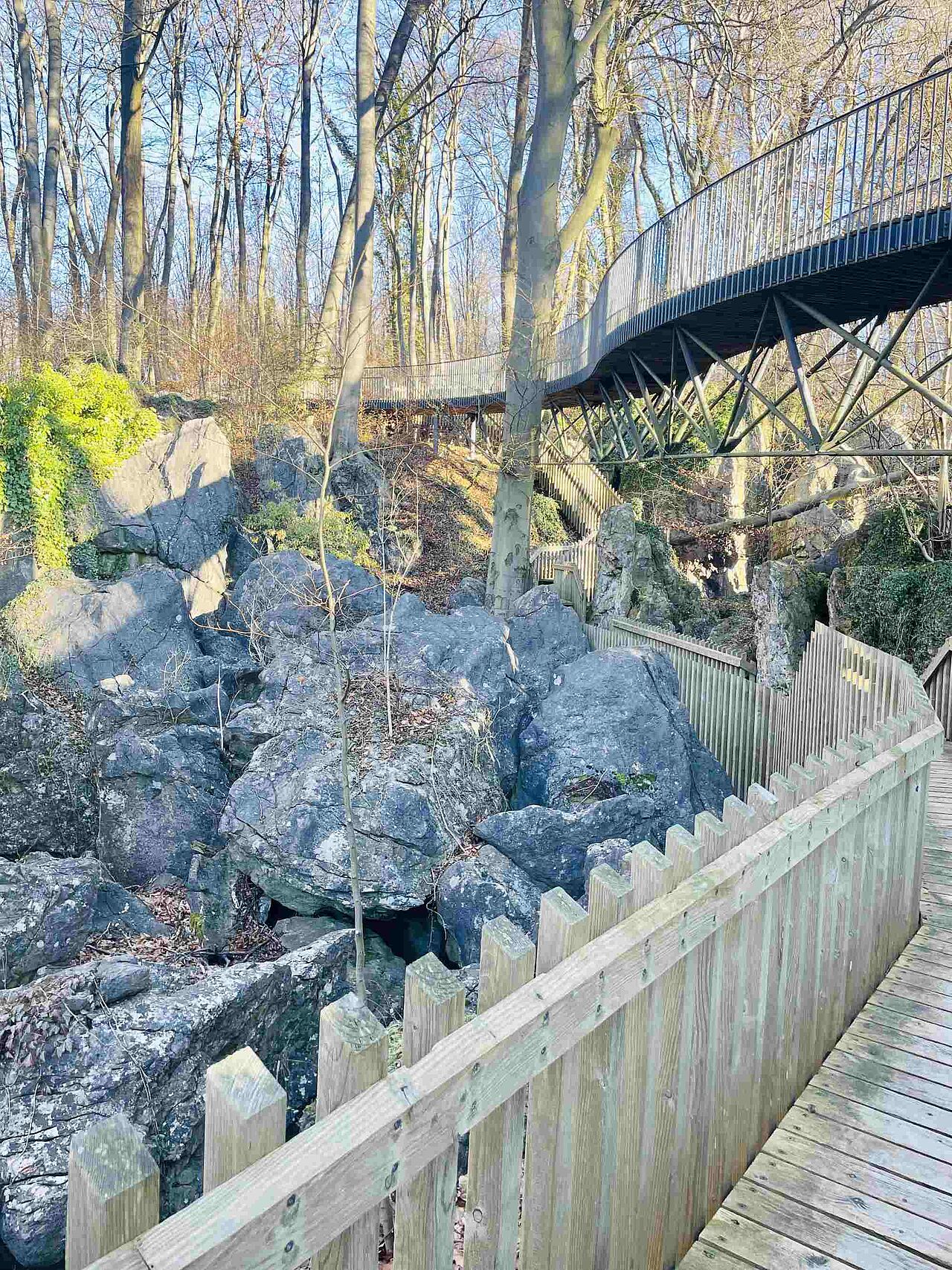 Solch eine Brücke muss man erstmal bauen können!