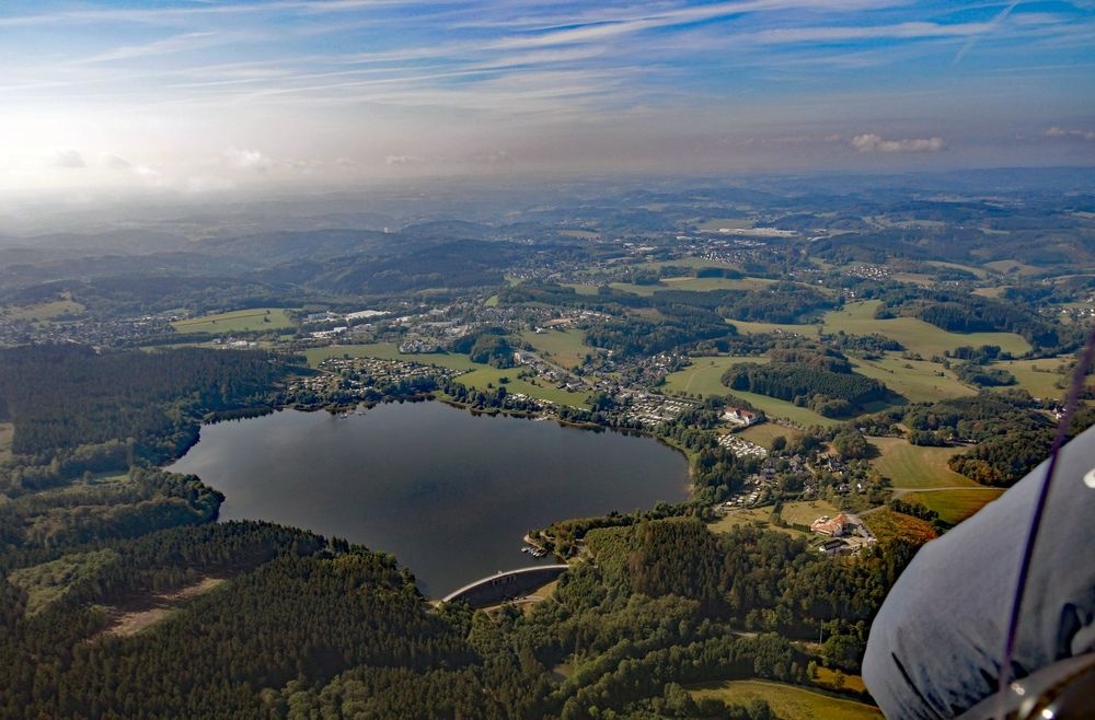 Flug über die Bruchertalsperre