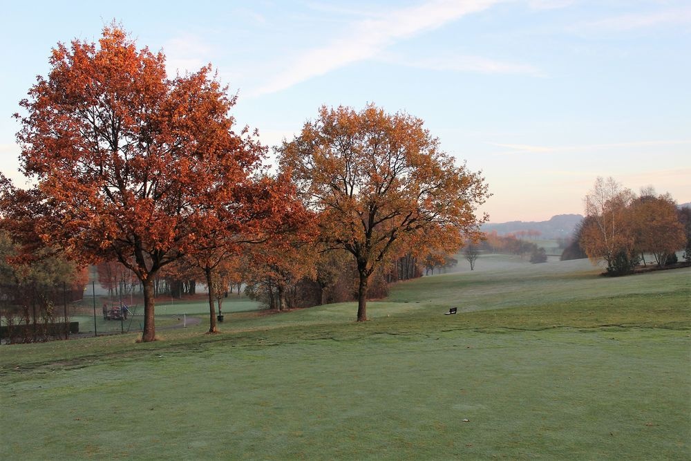 Golfspielen mit tollem Ausblick