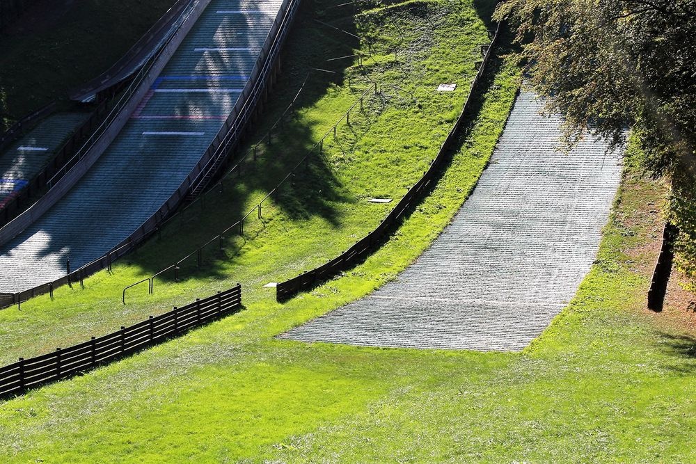 Auslaufbereich der Sportanlage