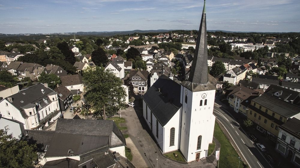 Luftbild der Nicolai Kirche