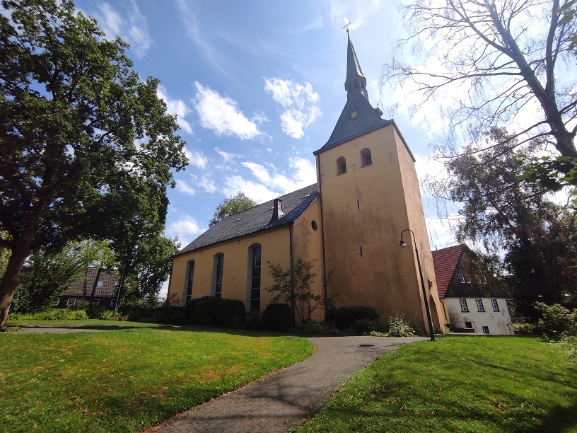 Benachbart: die echte Servatiuskirche