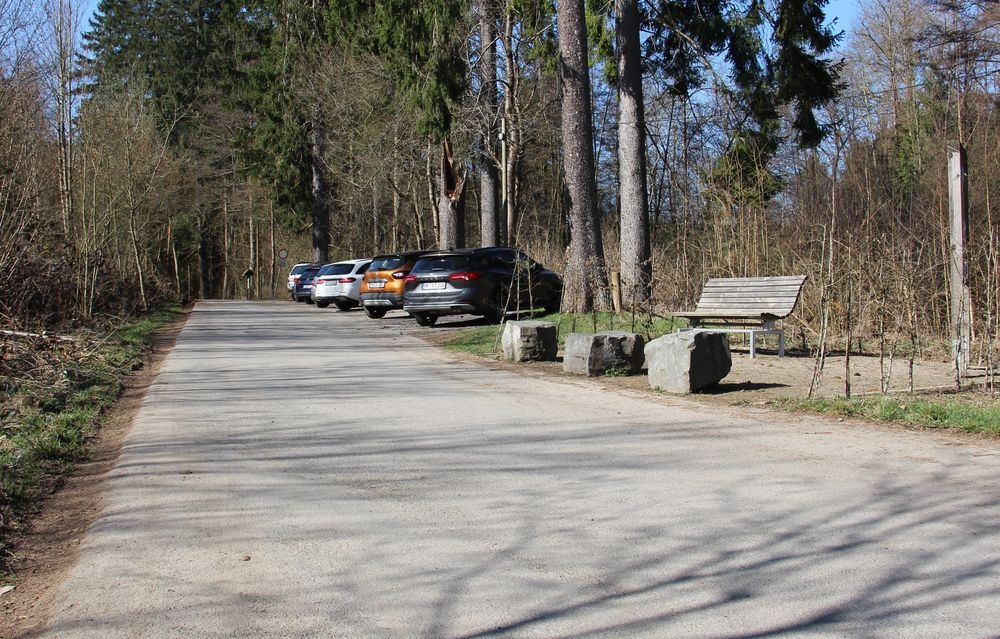 Parkfläche Wanderparkplatz Borke