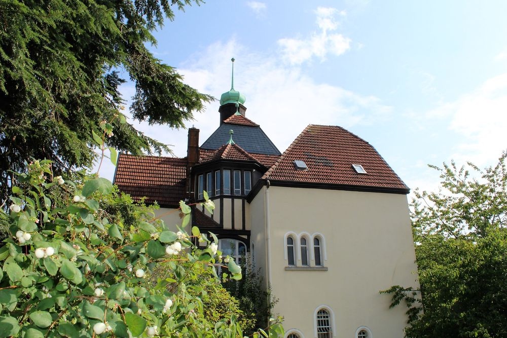 Blick auf die Rückseite der Villa