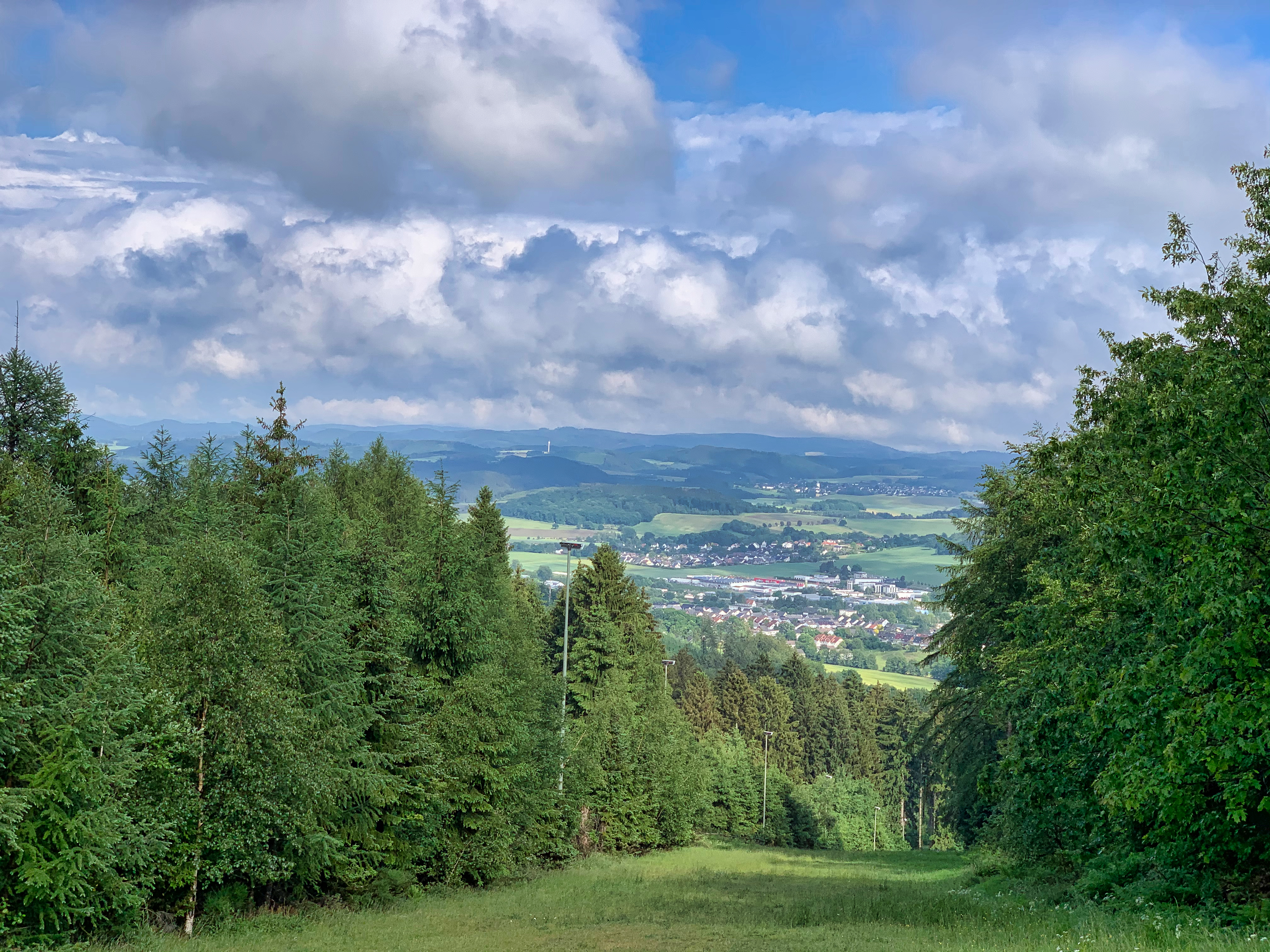 N2 - Skiwiese Sommer ©Jan Riecke.jpeg