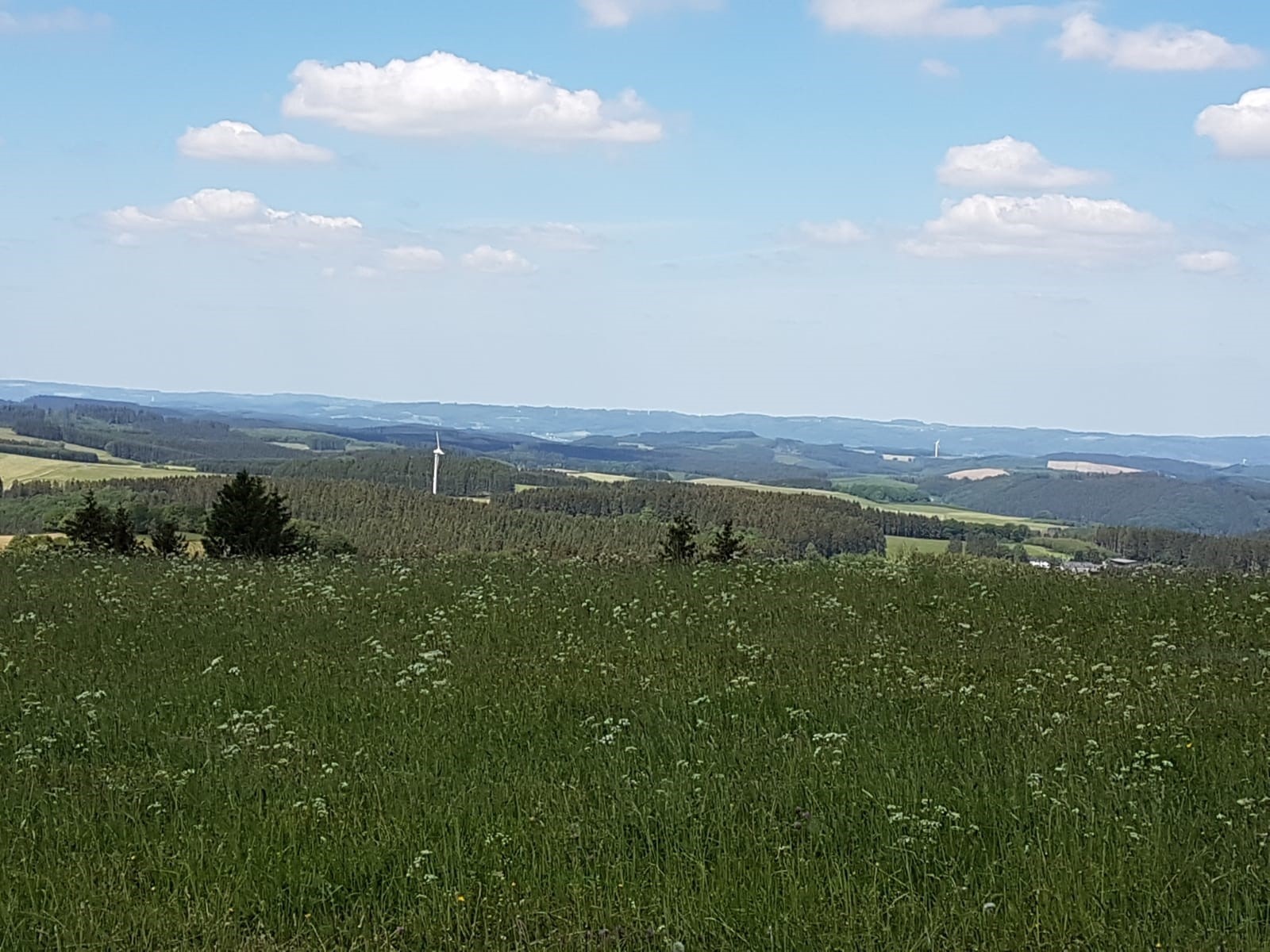 Land der tausend Berge Tour