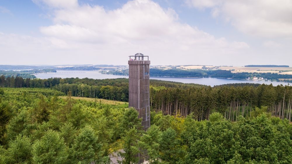 Blick auf den Möhnesee-Turm