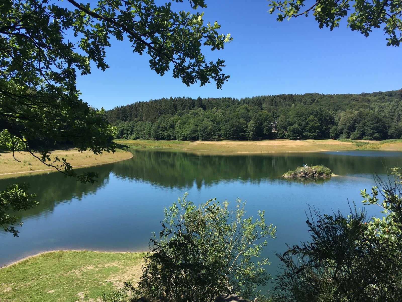 Ausblick auf die Glörtalsperre