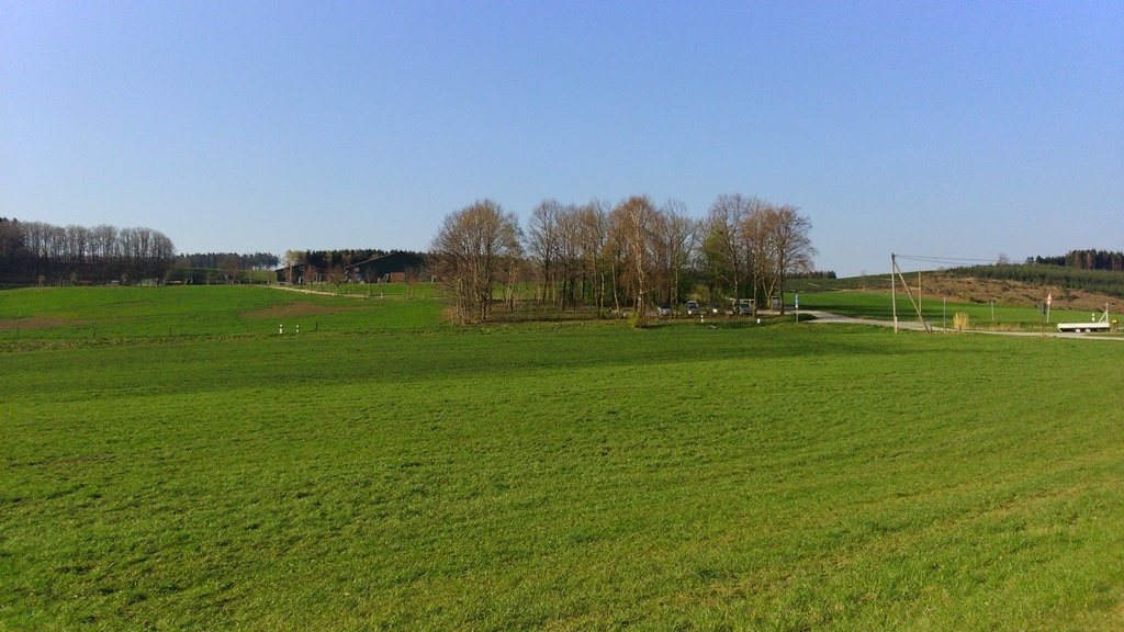 A2, A3 Hespe - Blick auf Wanderparkplatz Schlade